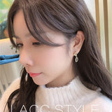 (S925 Pin) Vintage S925 Sterling Gold Plated Knot Geometric Round Lucky Queen Head Coin Long Drop Earrings - Uncommon Remington 