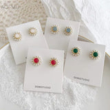 (S925 Pin) Vintage Design Sweet Pearl/Stone Geometric Round Circle Stud Earrings (Simple and elegant style) - Uncommon Remington 